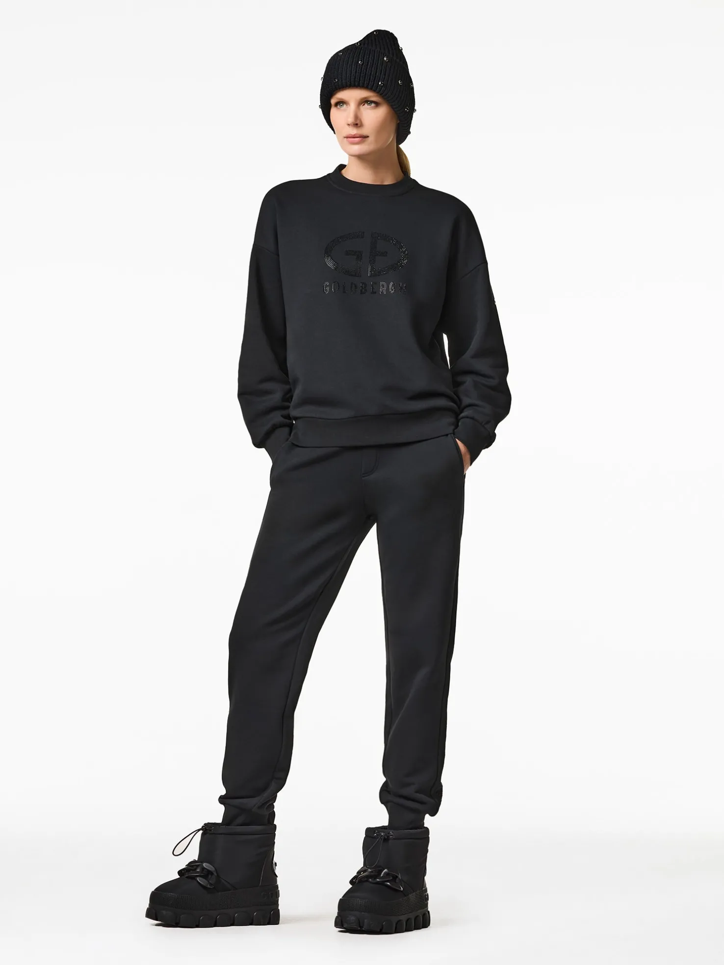EMBRASSE Crew Neck Sweater
