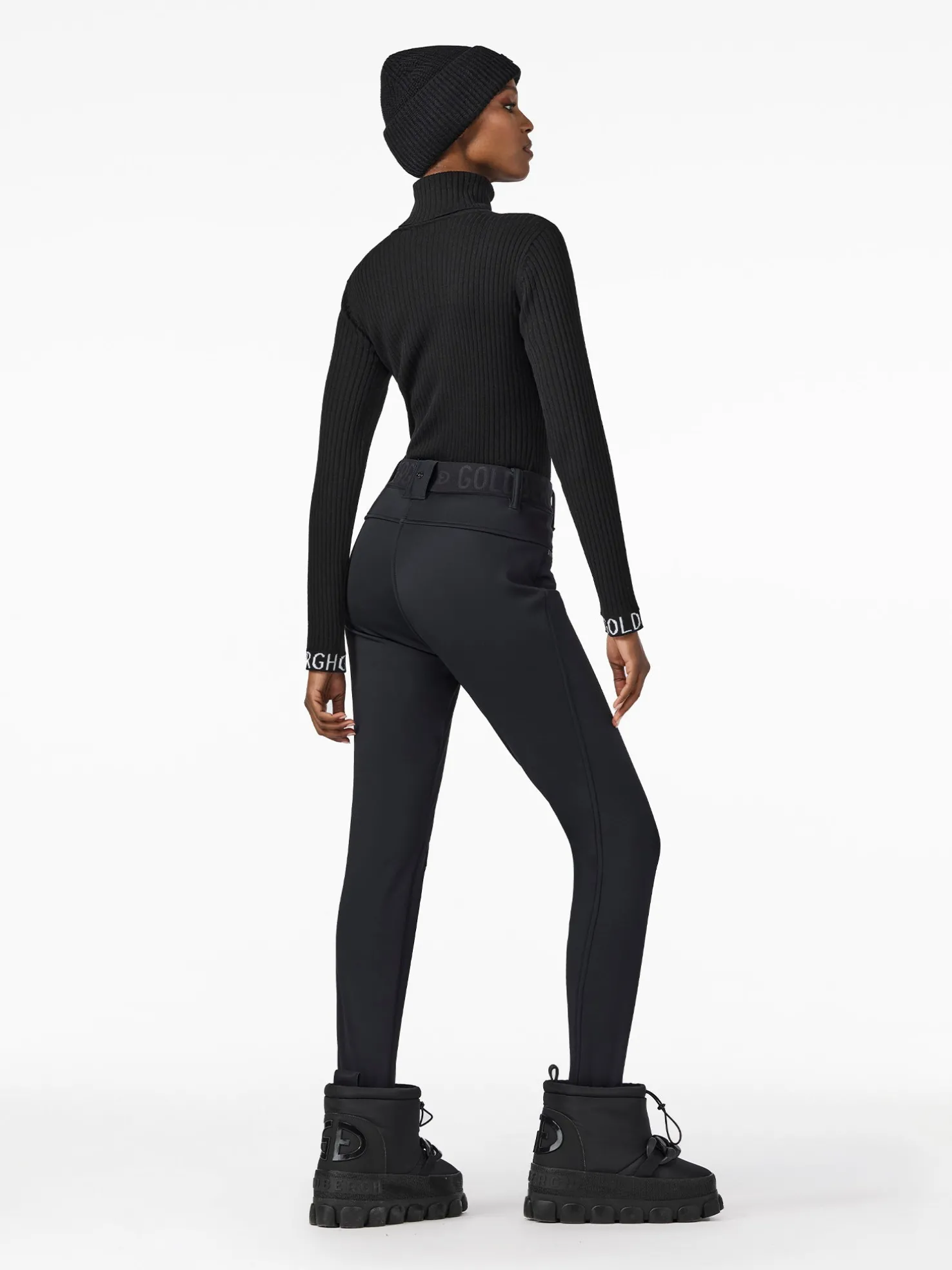 MIRA Long Sleeve Knit Sweater
