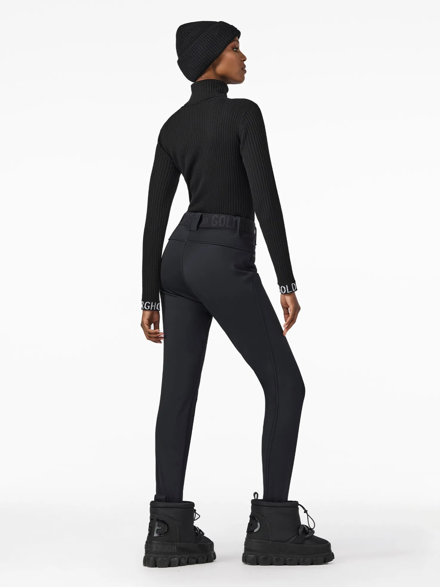 MIRA Long Sleeve Knit Sweater