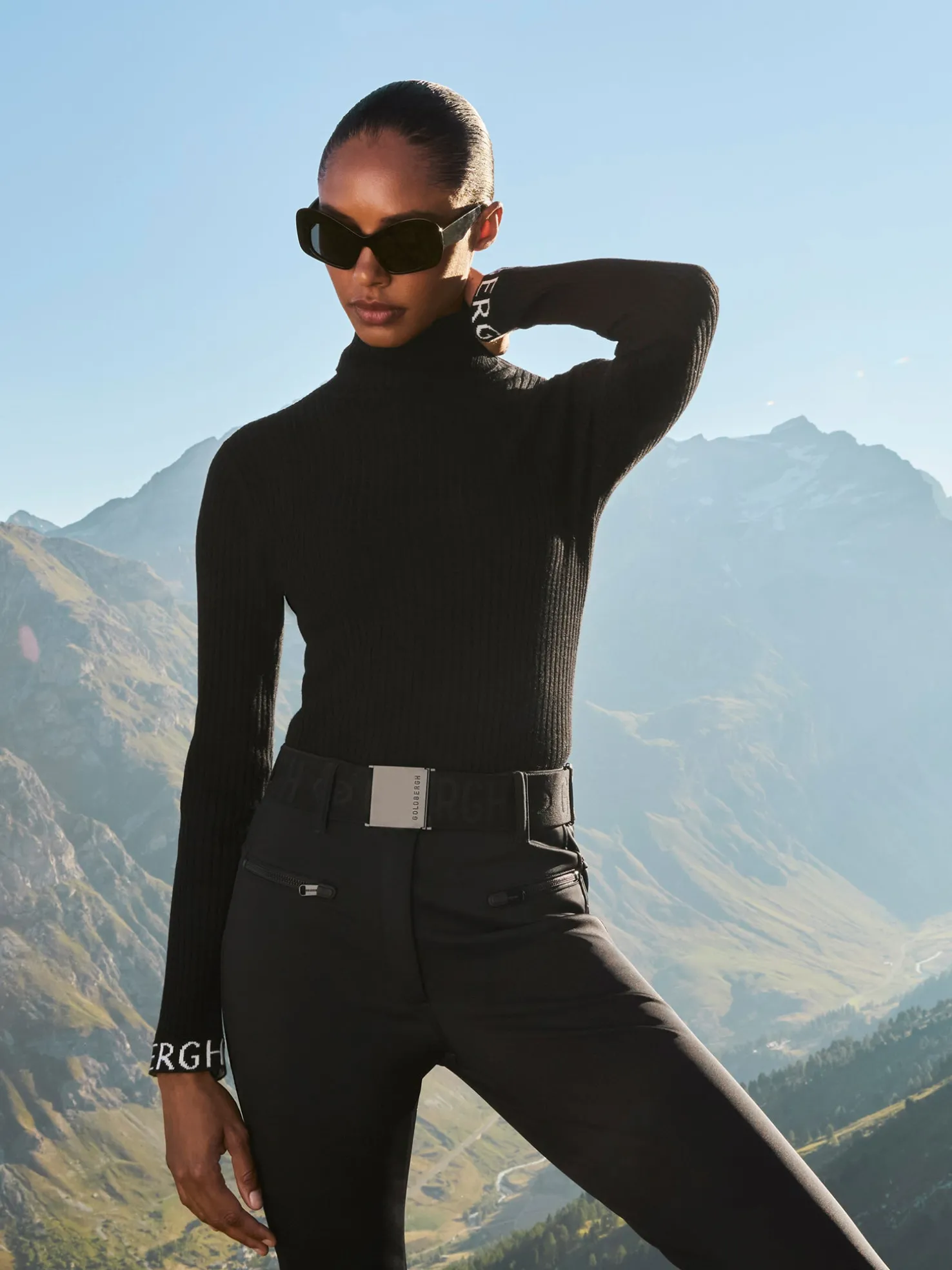 MIRA Long Sleeve Knit Sweater