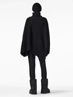 TWIST Oversize Knit Sweater